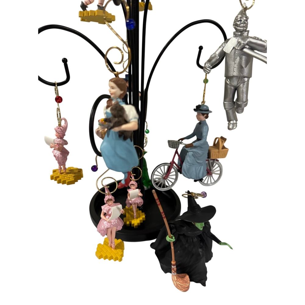 Hallmark Wizard of Oz Boxed 12 Ornament Set